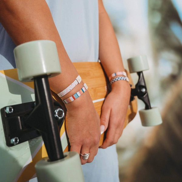 Passion - Hair + Wrist Bands: Medium