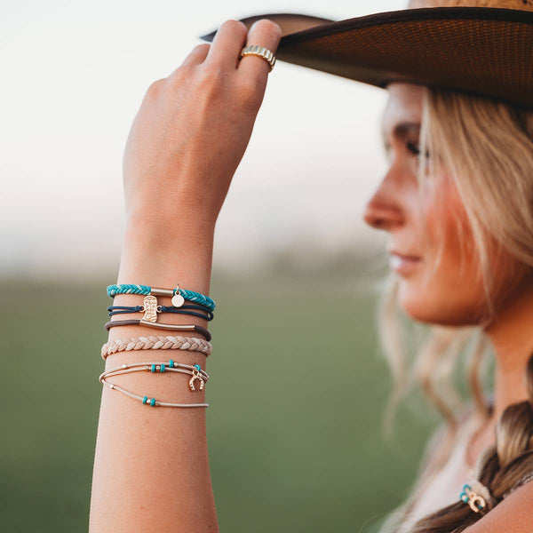 Stride Hair Tie Bracelets: Medium